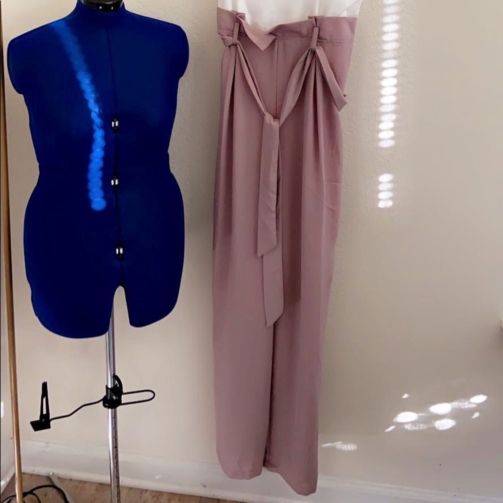 Romantic Strap Jumper - Picture 2 of 6